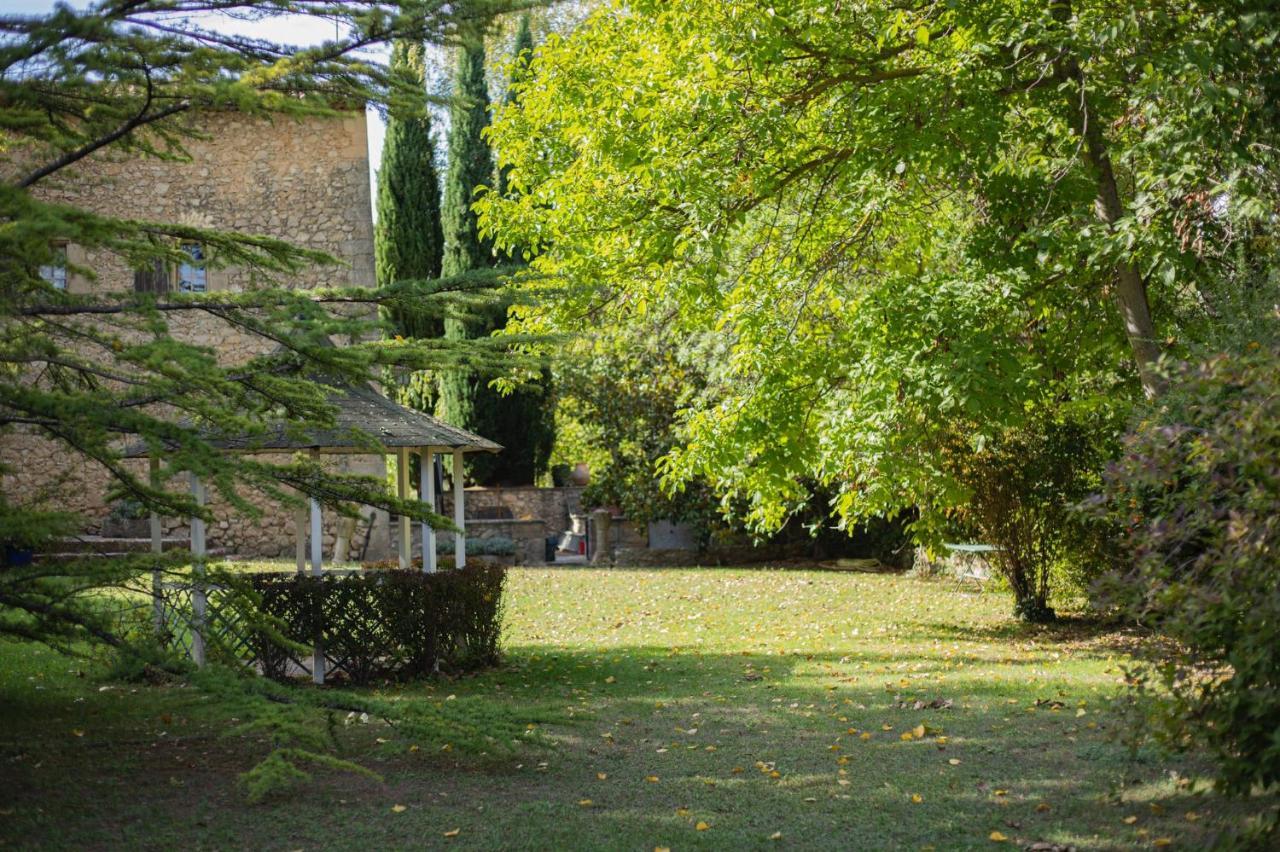 Le Vieux Moulin De Jouques Panzió Kültér fotó