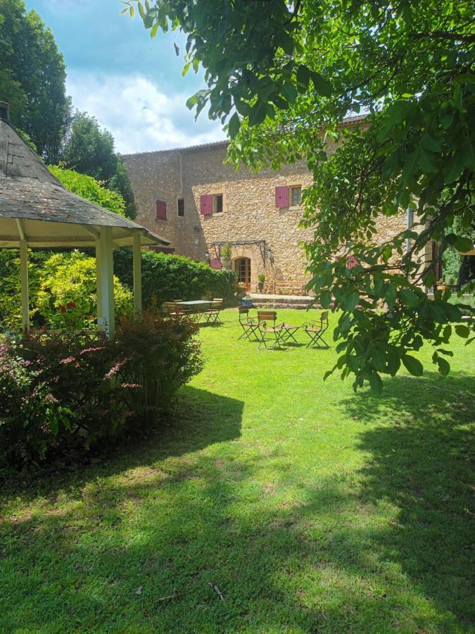 Le Vieux Moulin De Jouques Panzió Kültér fotó
