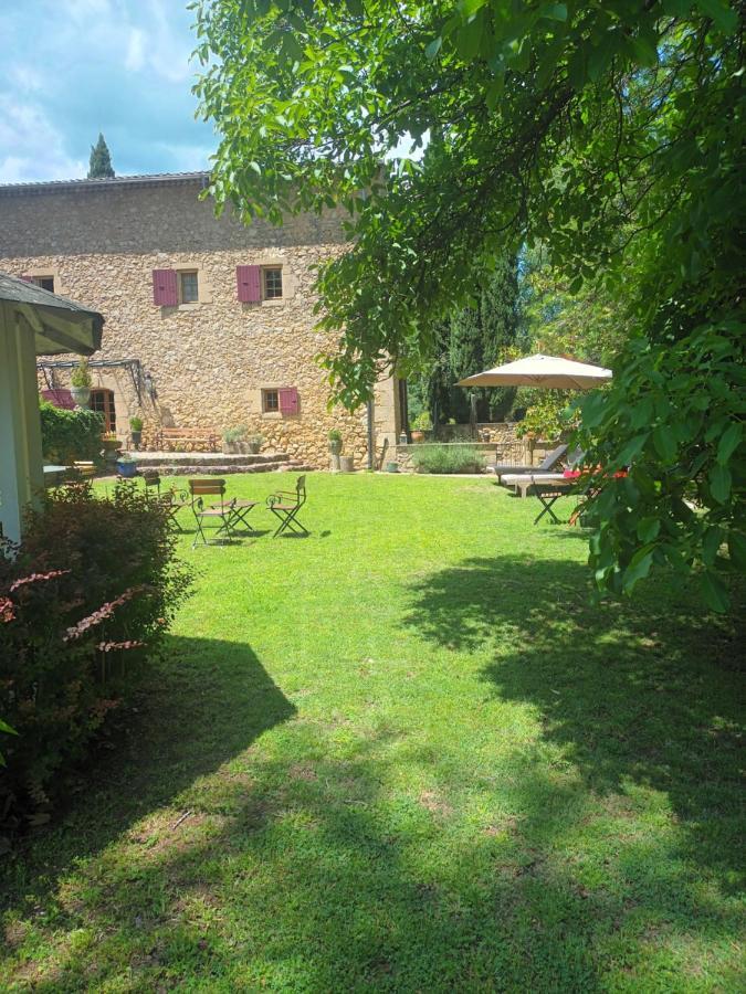 Le Vieux Moulin De Jouques Panzió Kültér fotó