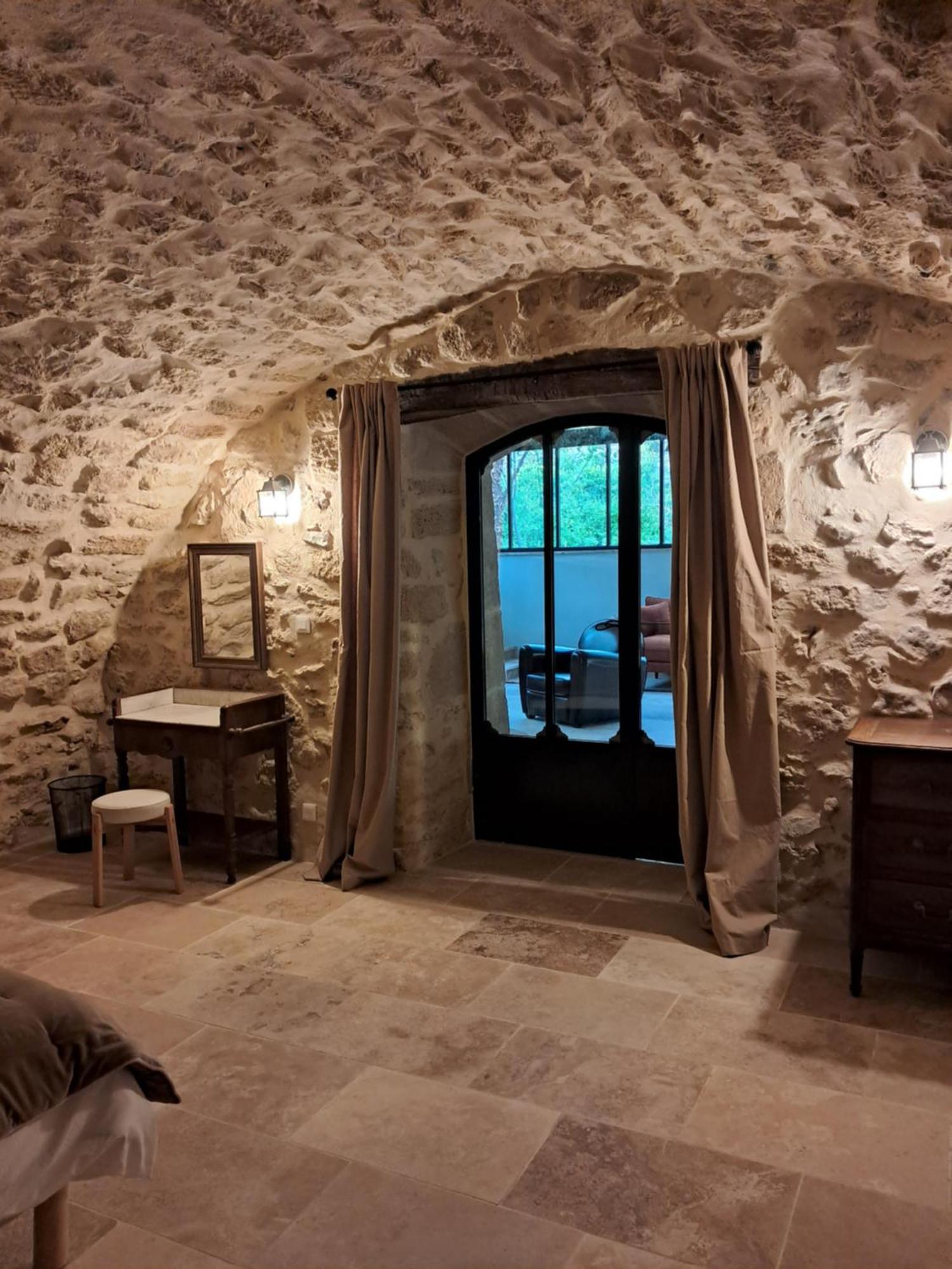 Le Vieux Moulin De Jouques Panzió Kültér fotó